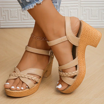 Slides & Sandals