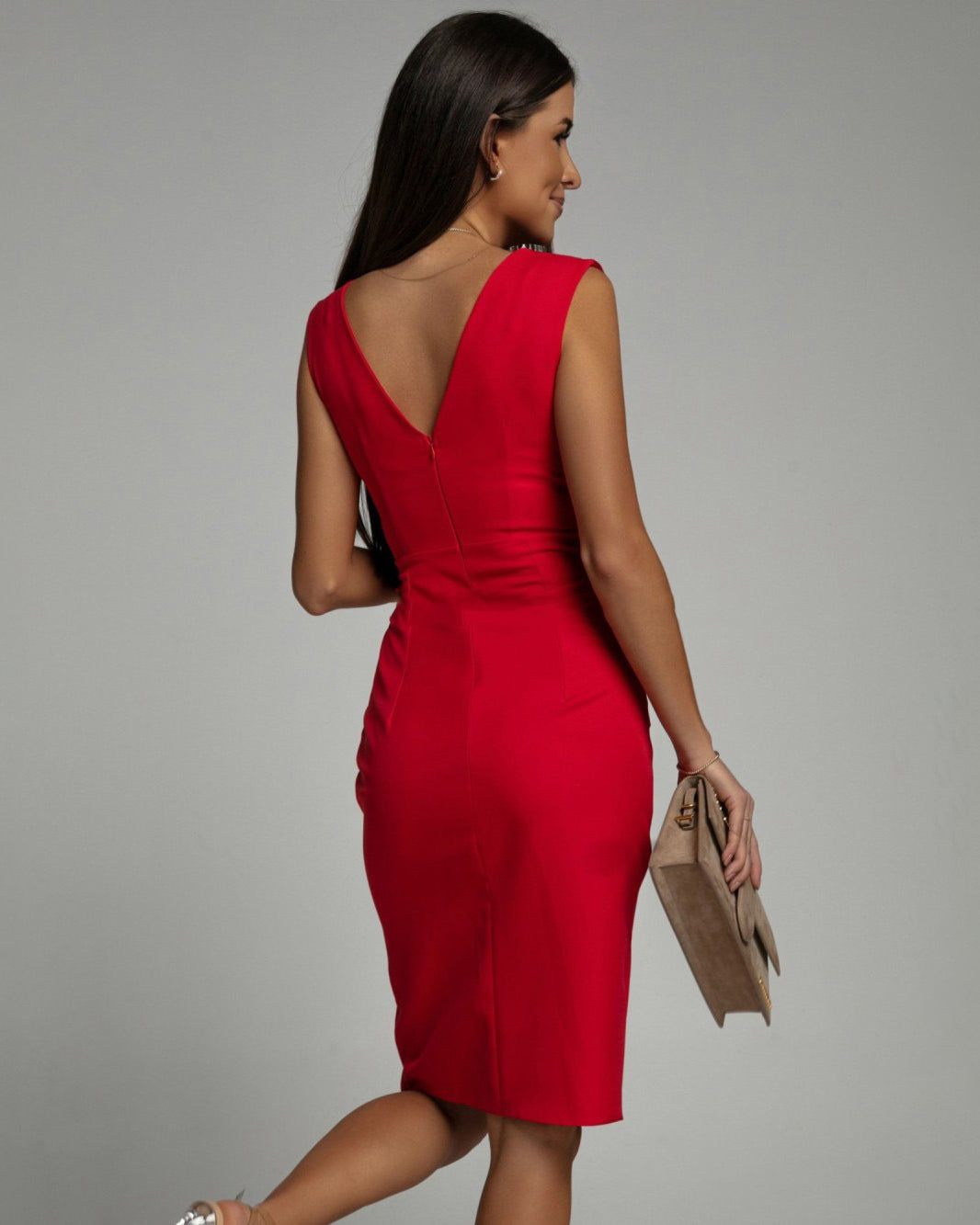 Elena | Fitted with Neckline and Slits