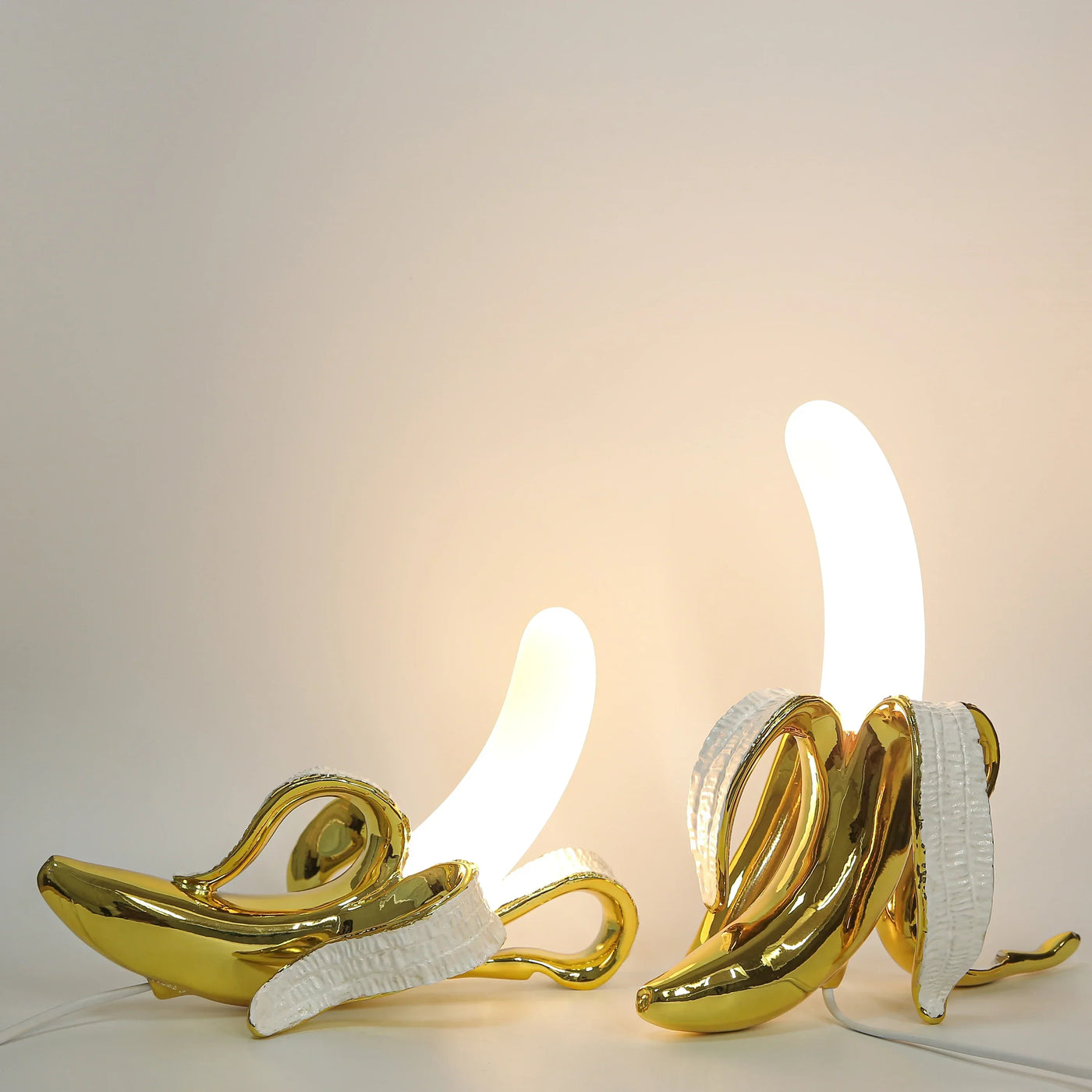 GlowNight | Playful Banana Lamp for Creative Spaces